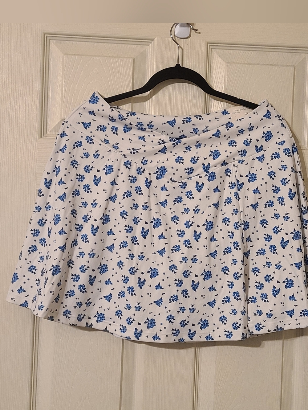 Blogilates Women’s White Floral Skort with Blue Print